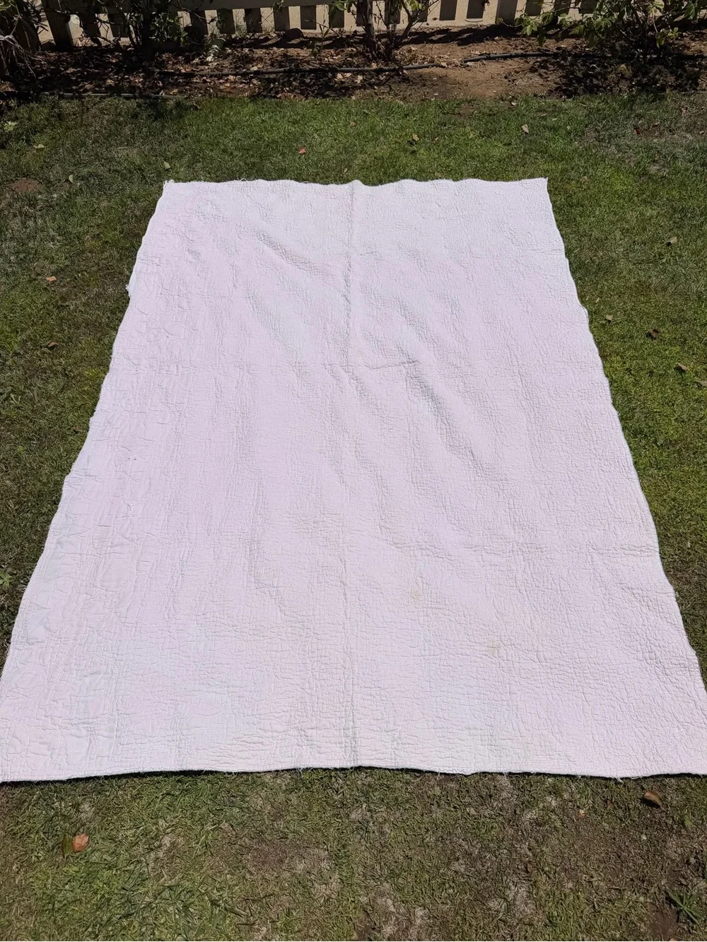 VTG Scrap Flower Dresden Plate Quilt Farmhouse Pastels 56x85 Flaws Cutter Crafts